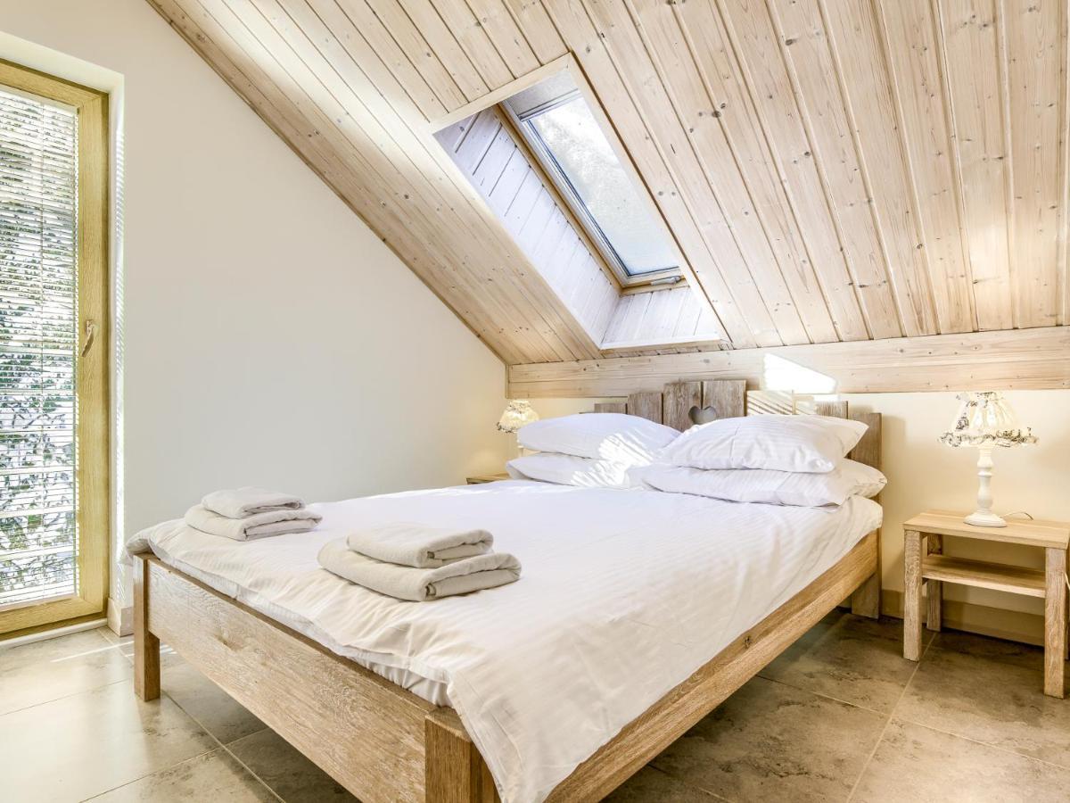 Mazursko - Komfortowe Domy 8 Osobowe Nad Jeziorem, Balia Lub Sauna 克雷托维尼 外观 照片