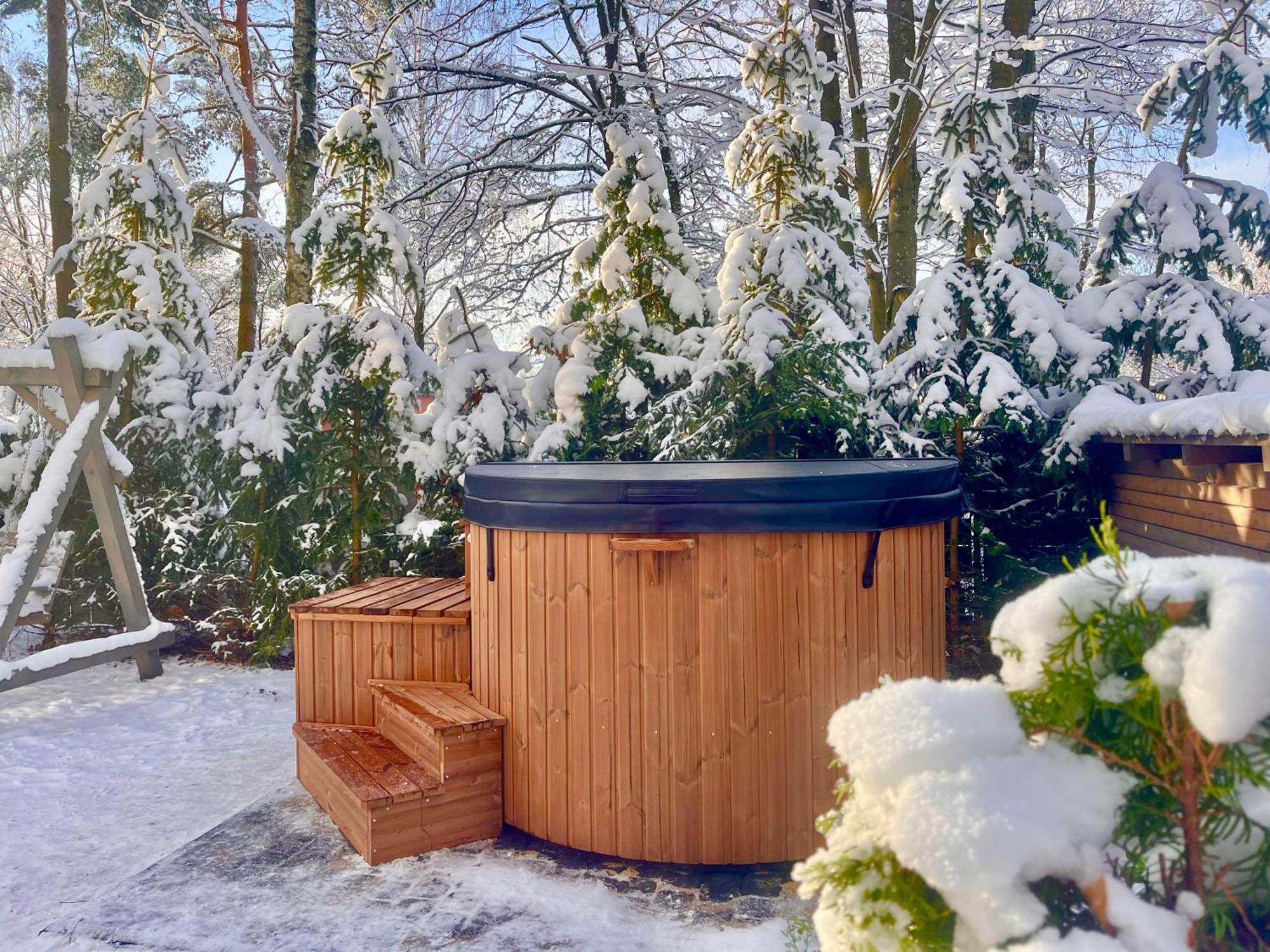 Mazursko - Komfortowe Domy 8 Osobowe Nad Jeziorem, Balia Lub Sauna 克雷托维尼 外观 照片
